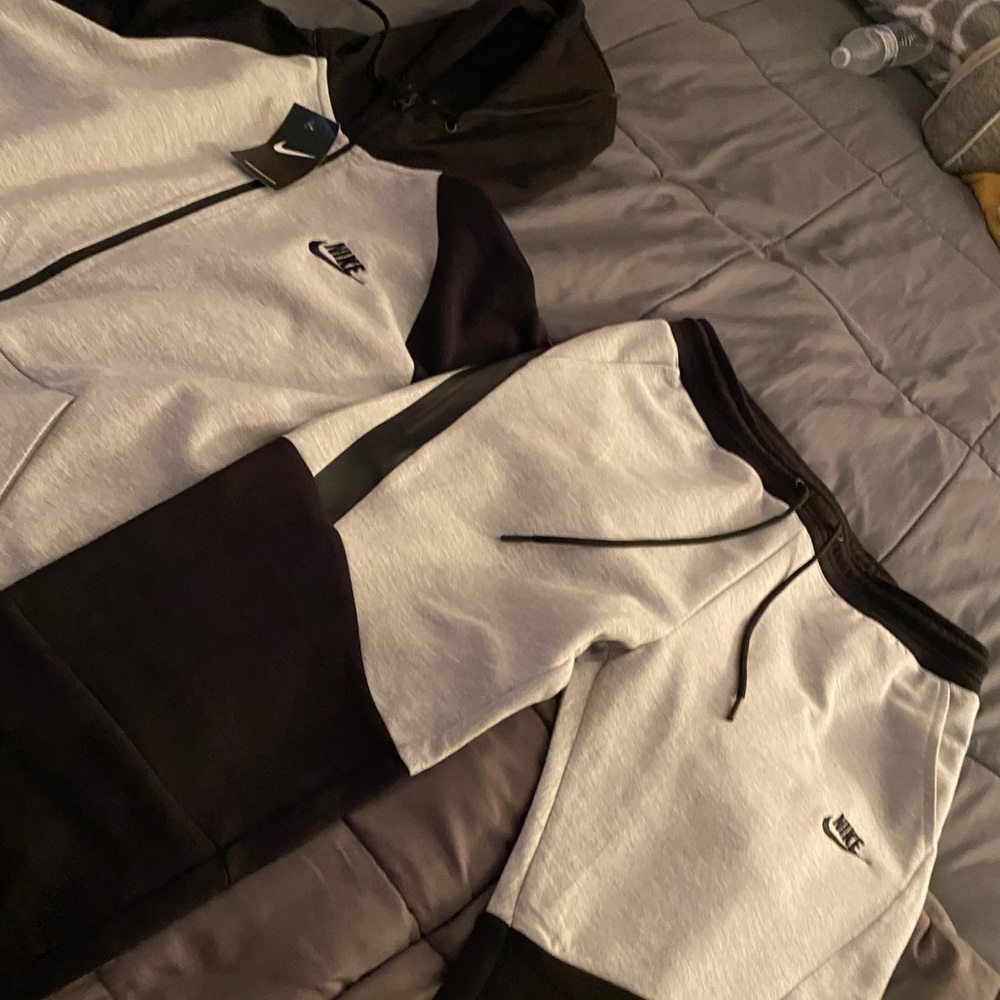 Men’s Nike Track Suit